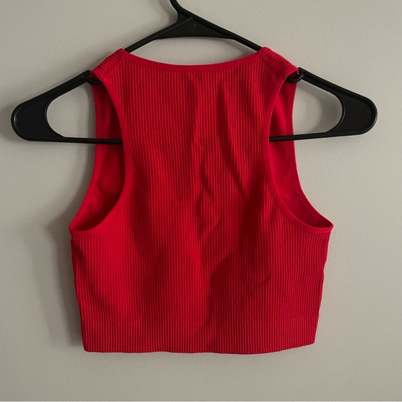 Cropped Ribbed tanks - Picture 2 of 4